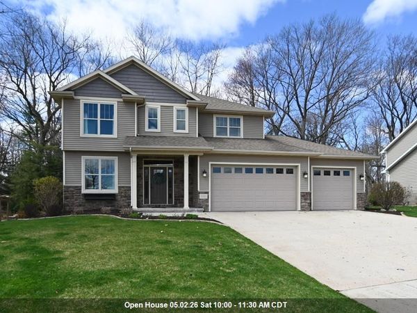 1121 HERNE BAY WAY, Green Bay, WI 54313