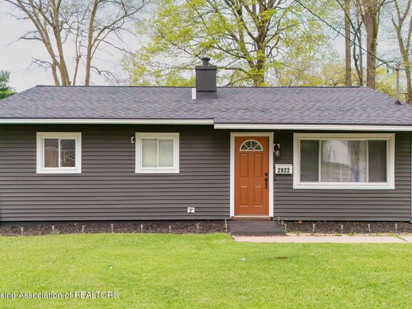 2822 Greenbelt Drive, Lansing, MI 48911