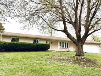 11687 Tranary Court Roscoe, IL 61073