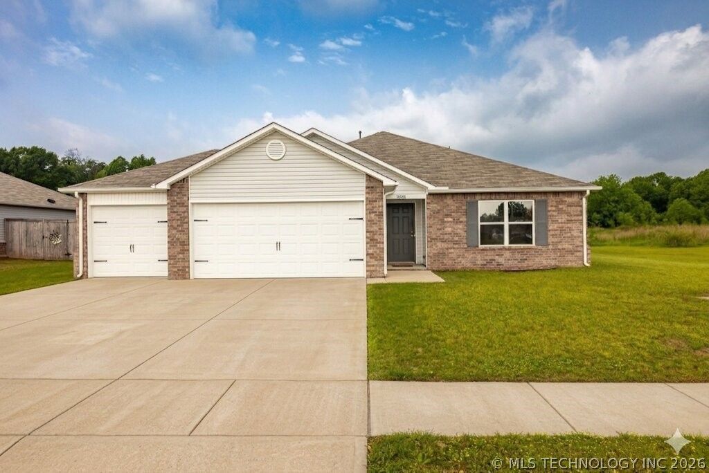 15004 S 274th East Avenue, Broken Arrow, OK 74429 Main Photo