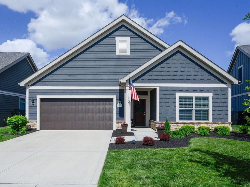 3670 Backstretch Way, Grove City, OH 43123 Photo 1
