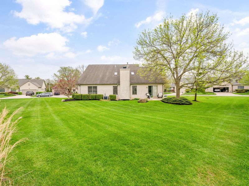 912 Linworth Village Drive, Columbus, OH 43235 Photo 13