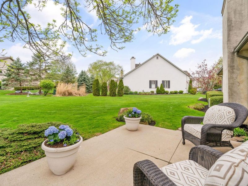 912 Linworth Village Drive, Columbus, OH 43235 Photo 18