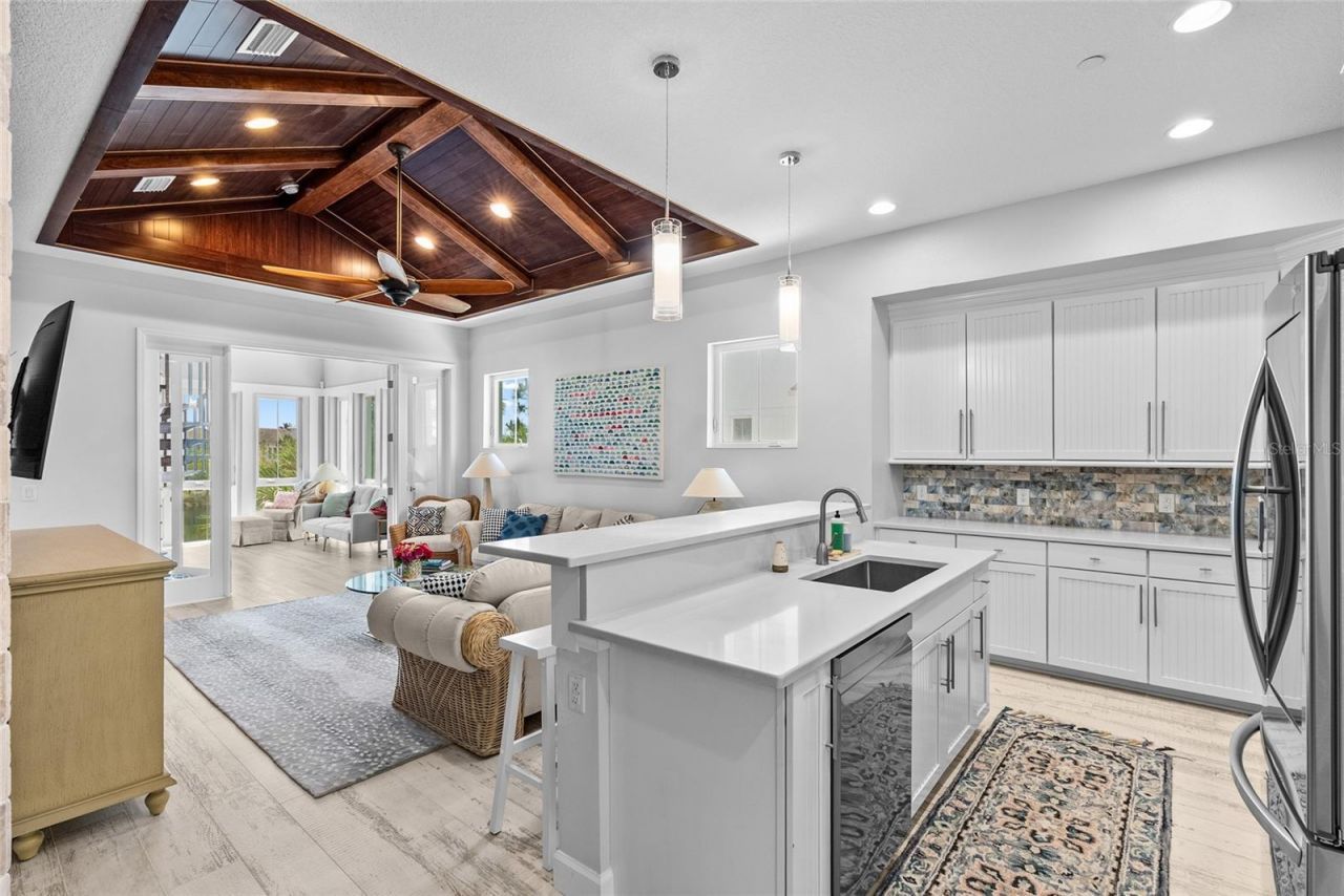 319 Compass Point Drive, Unit 201, Bradenton, FL 34209 Photo