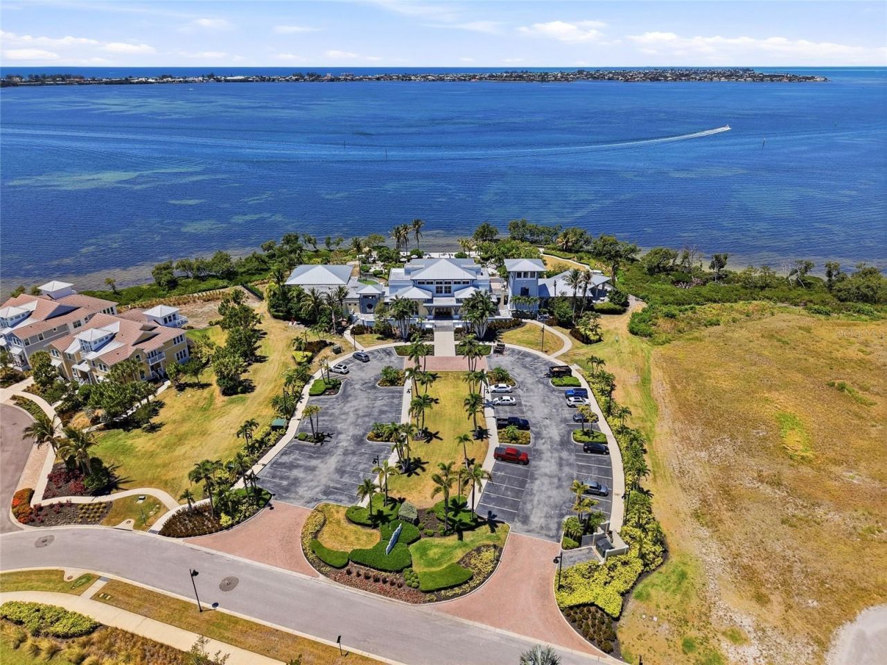 319 Compass Point Drive, Unit 201, Bradenton, FL 34209 Photo