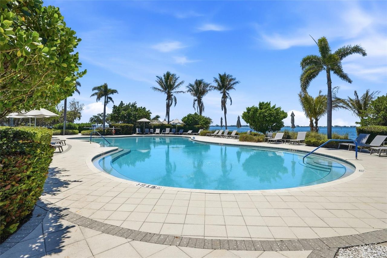 319 Compass Point Drive, Unit 201, Bradenton, FL 34209 Photo