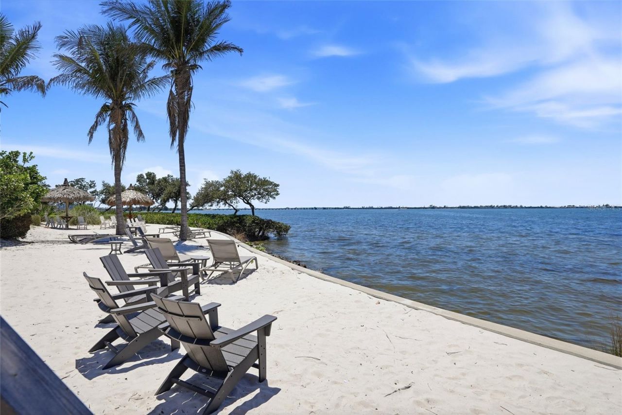 319 Compass Point Drive, Unit 201, Bradenton, FL 34209 Photo