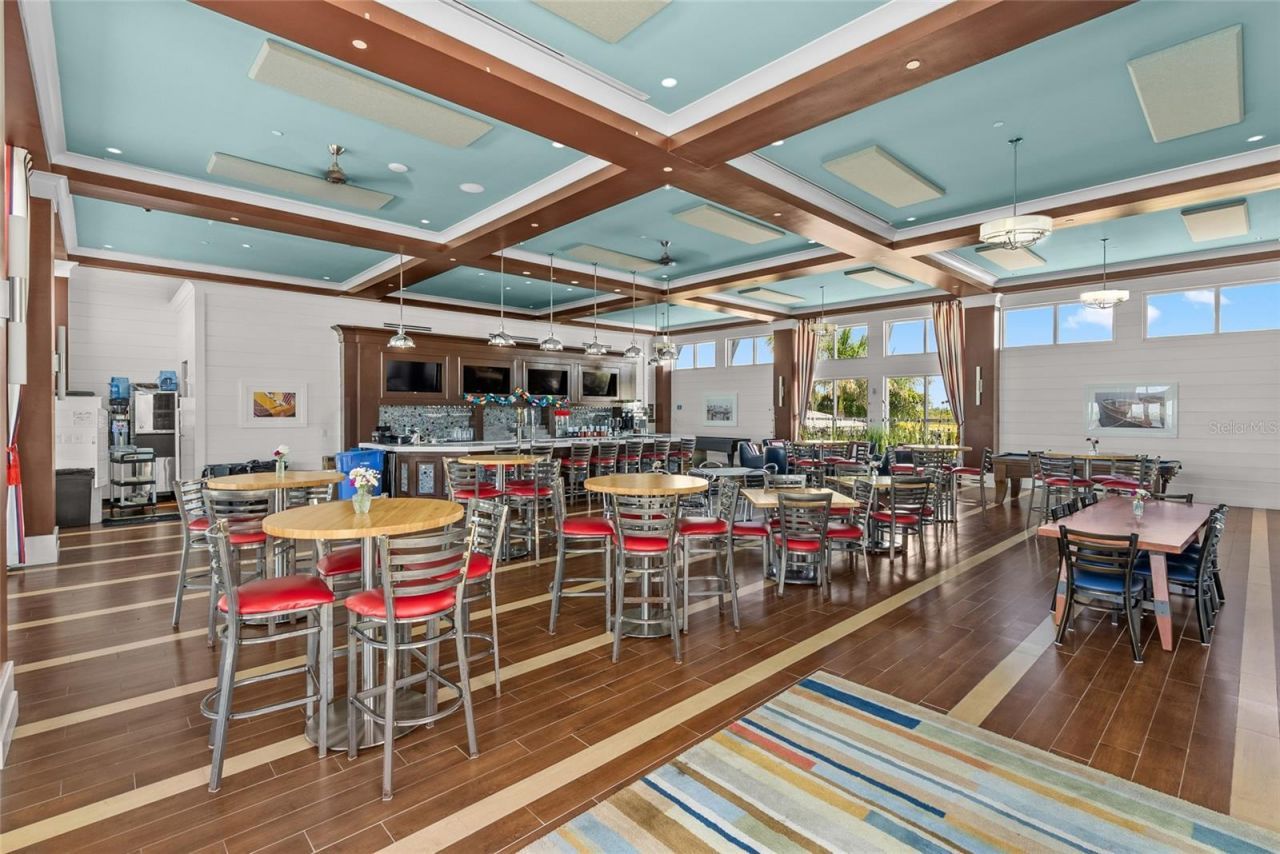 319 Compass Point Drive, Unit 201, Bradenton, FL 34209 Photo