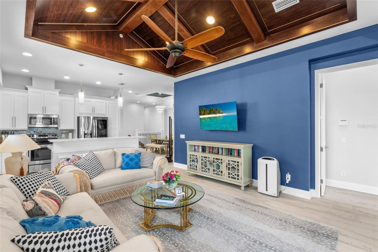 319 Compass Point Drive, Unit 201, Bradenton, FL 34209 Photo