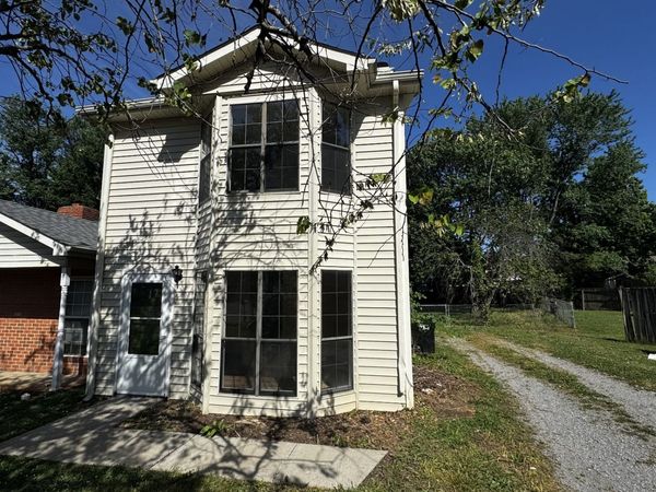 1808 Aster Ct, Murfreesboro, TN 37128