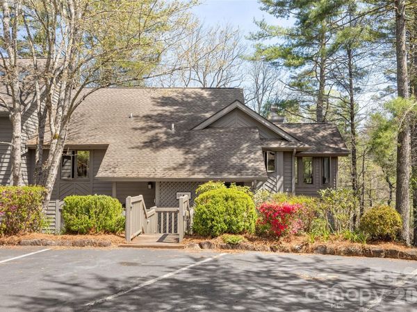 111 River Park Villas Drive , Sapphire, NC 28774