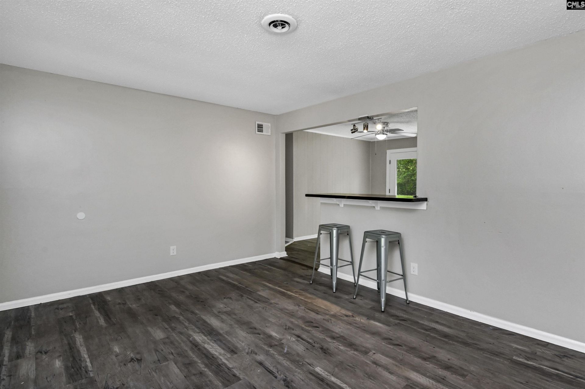 338 Briercliff Drive Photo 6