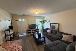 527 Summit Terrace Court photo 4