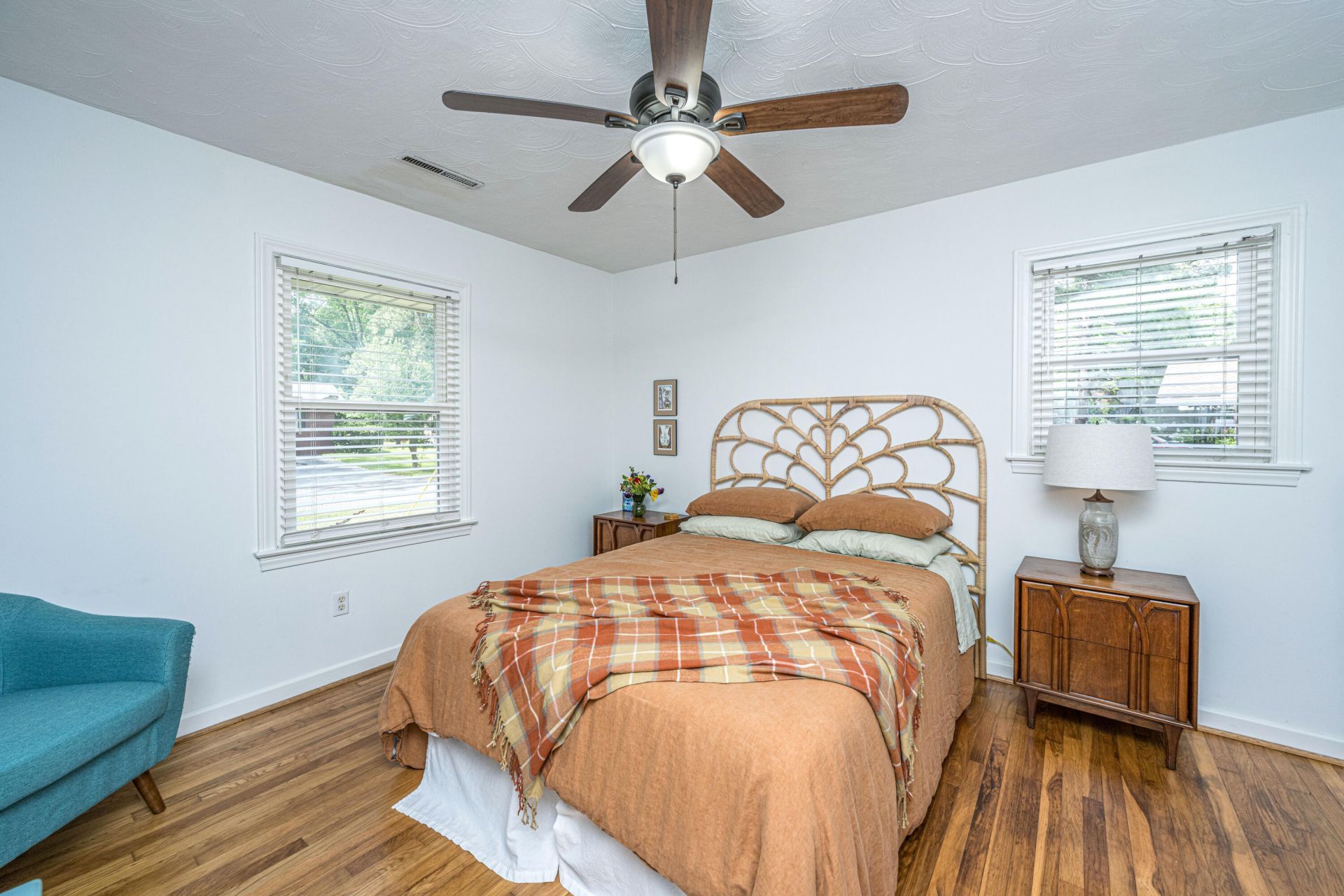 1400 W Lenevar Drive Photo 36