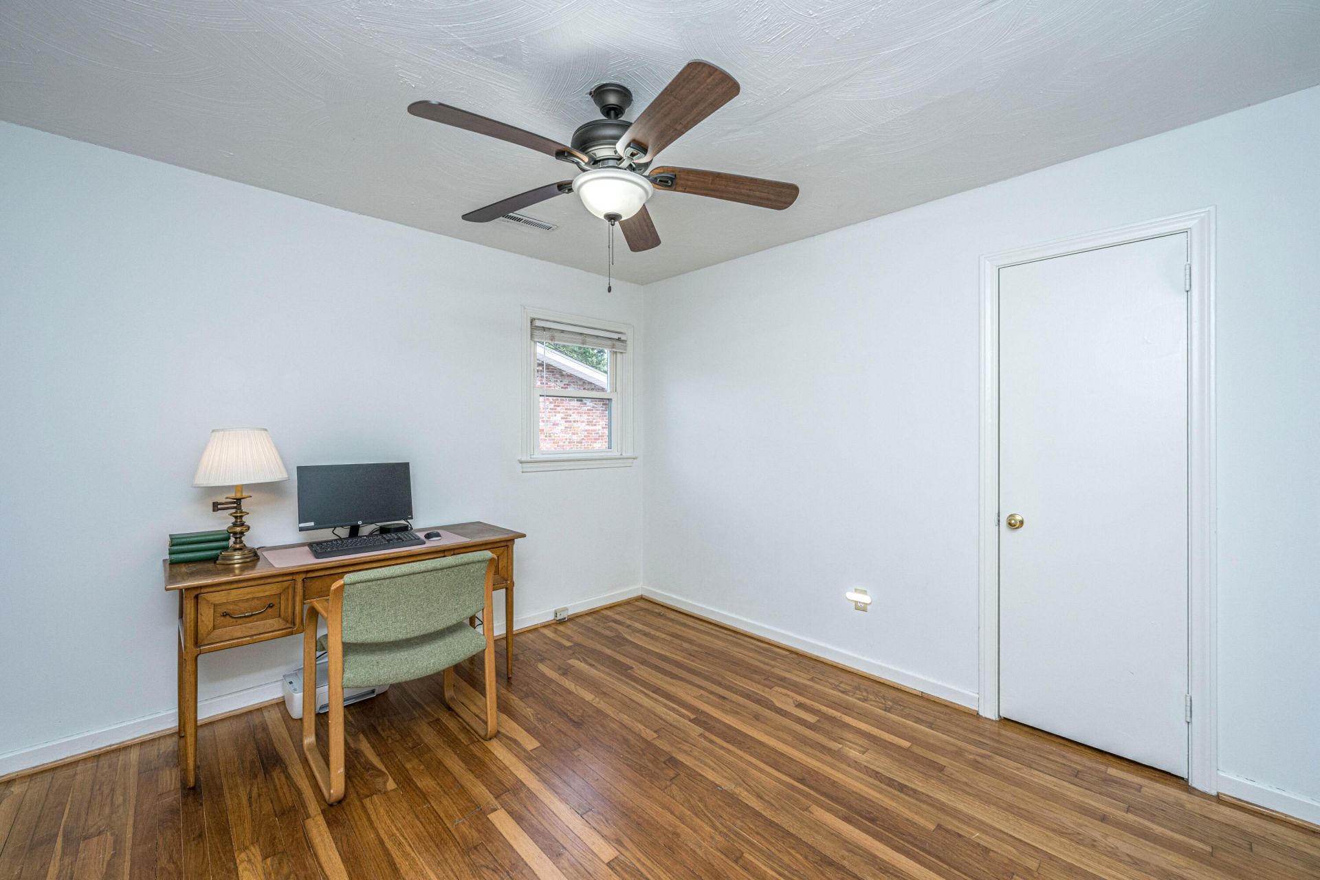 1400 W Lenevar Drive Photo 38