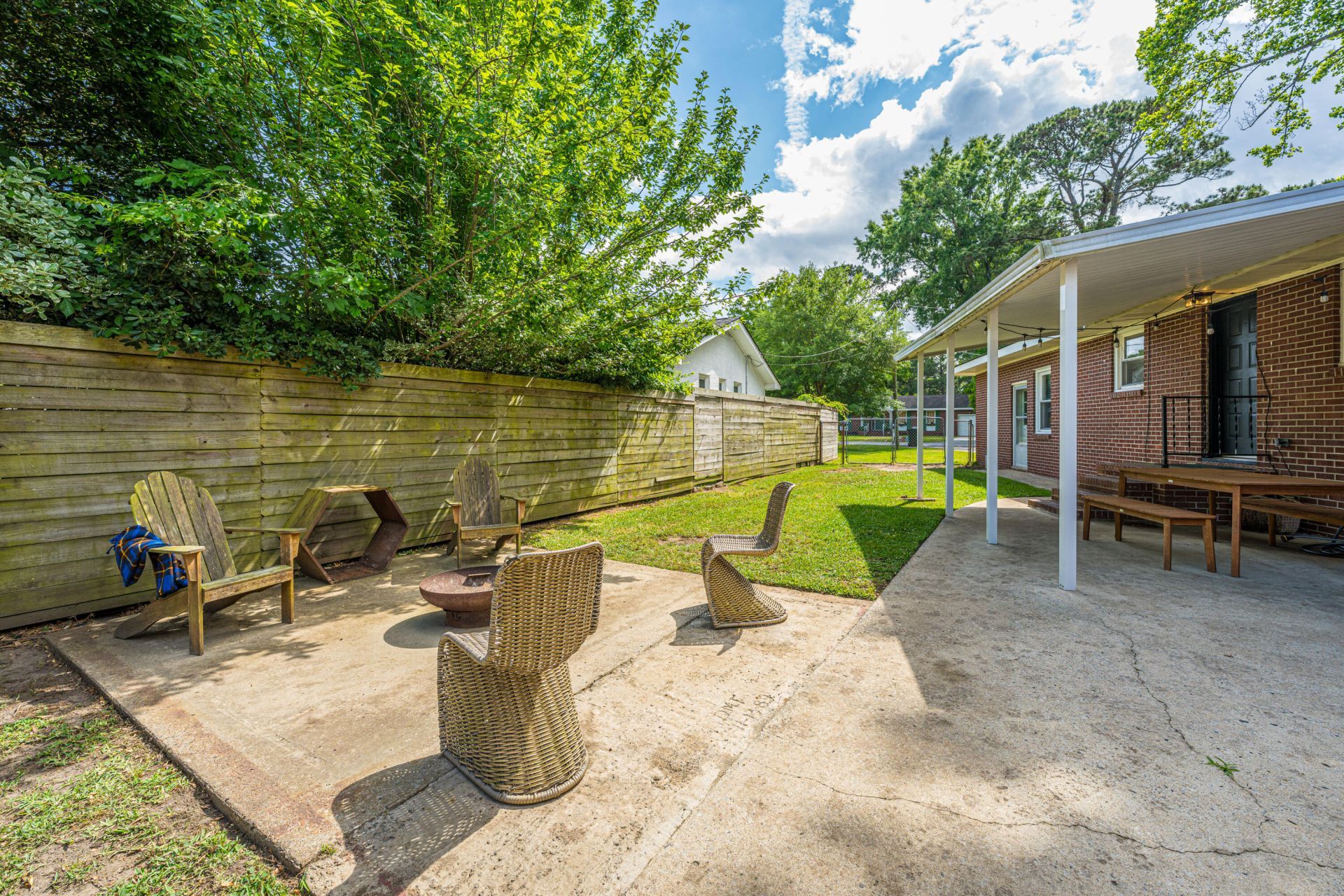 1400 W Lenevar Drive Photo 44