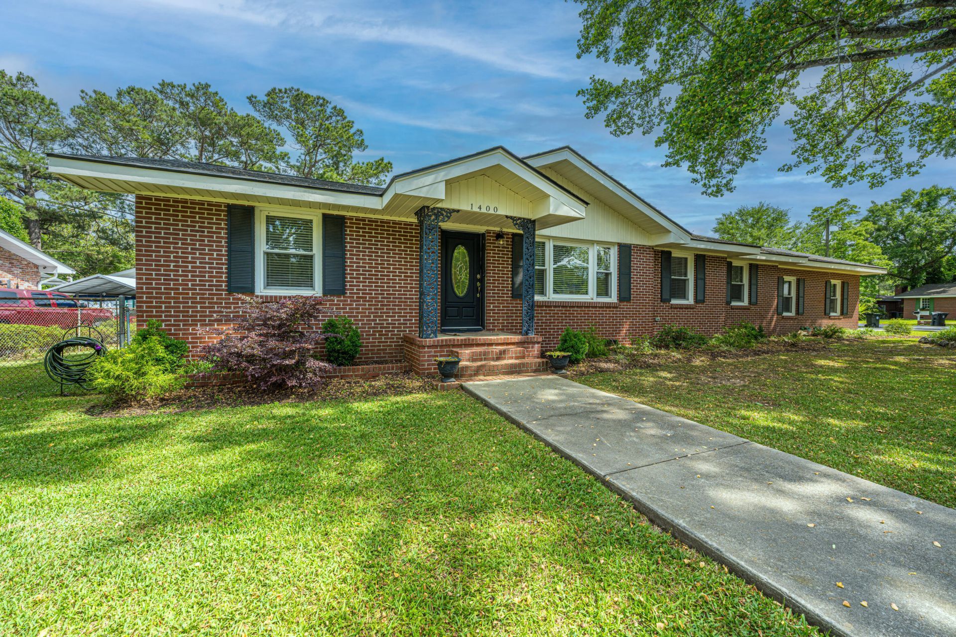 1400 W Lenevar Drive Photo 5