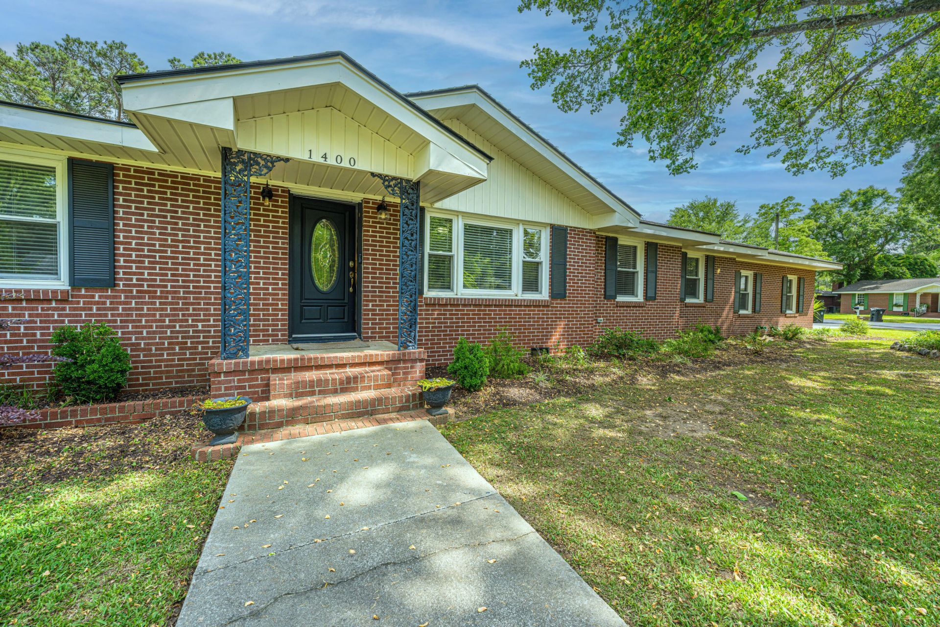 1400 W Lenevar Drive Photo 6
