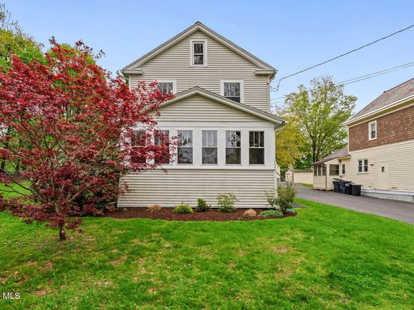 30 Electric Avenue, East Greenbush, NY 12061