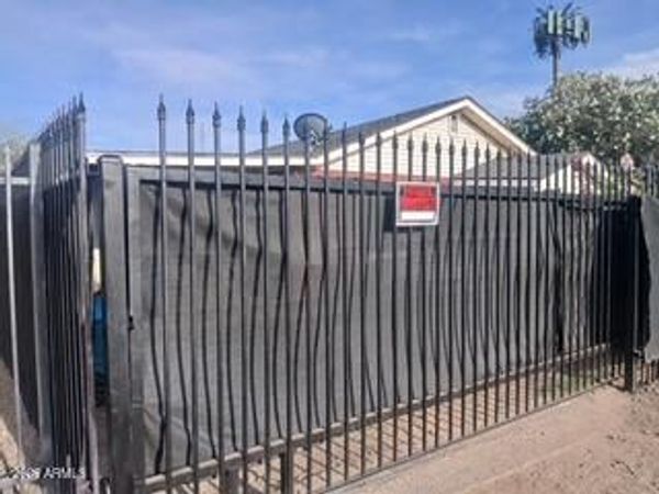 2045 S 6TH Avenue, Phoenix, AZ 85003