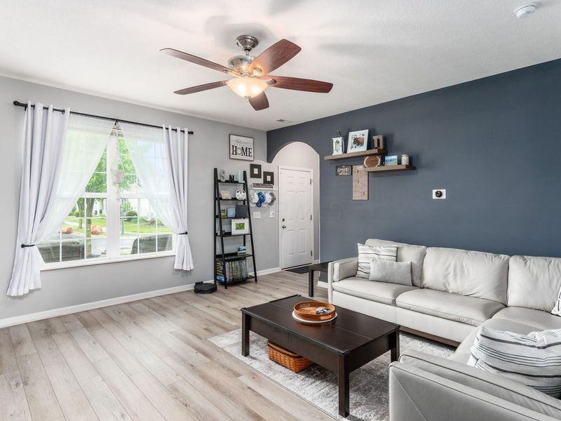 6315 Red Glare Drive, Unit 273, Galloway, OH 43119 Photo 11
