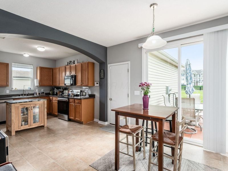 6315 Red Glare Drive, Unit 273, Galloway, OH 43119 Photo 13