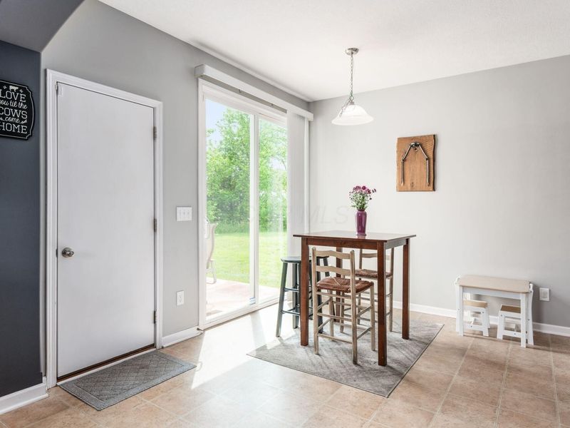 6315 Red Glare Drive, Unit 273, Galloway, OH 43119 Photo 14