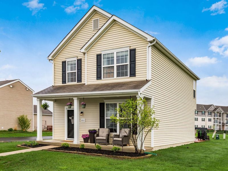 6315 Red Glare Drive, Unit 273, Galloway, OH 43119 Photo 2