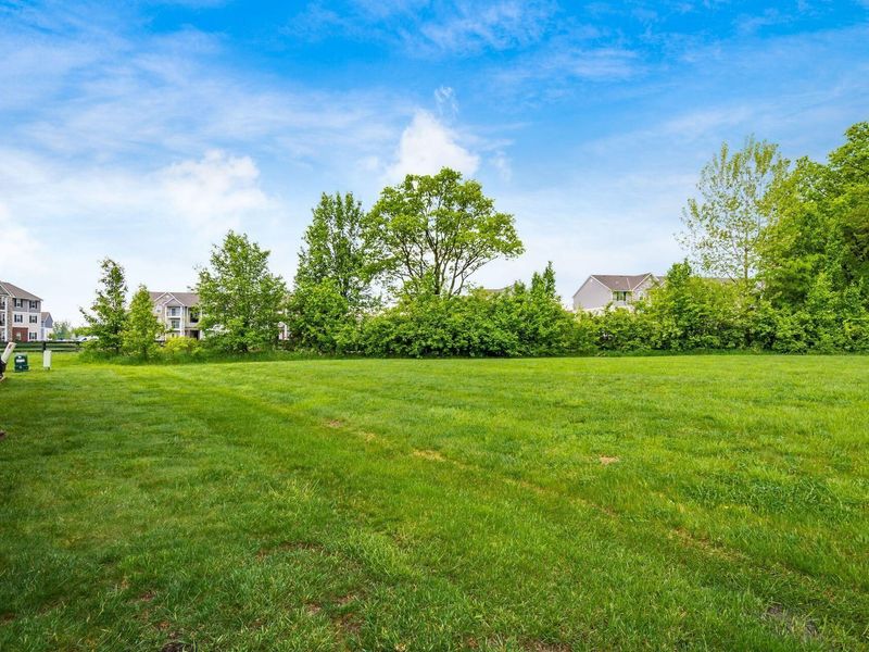 6315 Red Glare Drive, Unit 273, Galloway, OH 43119 Photo 32