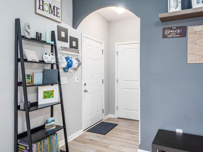 6315 Red Glare Drive, Unit 273, Galloway, OH 43119 Photo 8