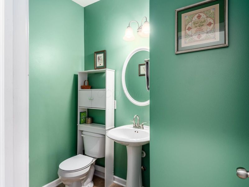 6315 Red Glare Drive, Unit 273, Galloway, OH 43119 Photo 9
