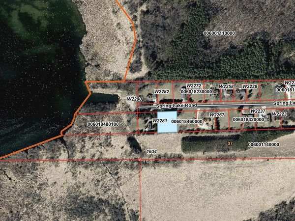 L21 Spring Lake Road, Markesan, WI 54941