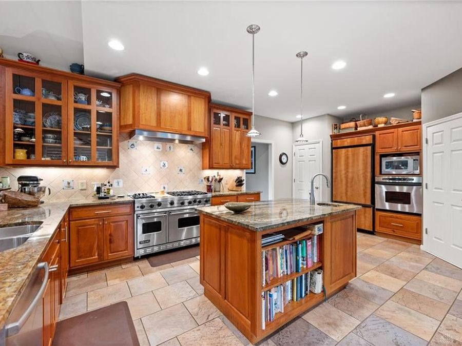 Property Image 78