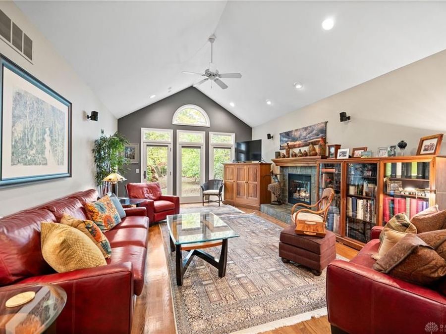 Property Image 79