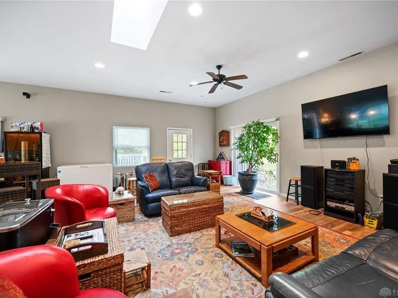 945 S Nixon Camp Road, Oregonia, OH 45054 Photo 94