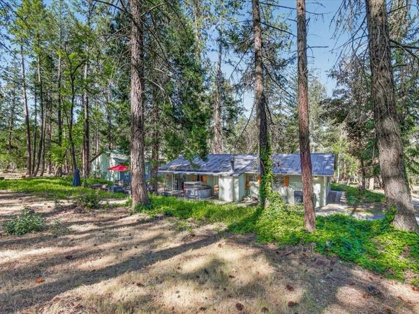 981 Upper Applegate Road, Jacksonville, OR 97530