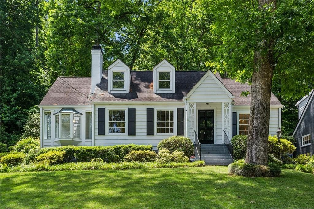 680 Longwood Drive Nw, Atlanta, GA 30305 Main Photo