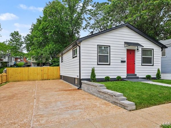 4822 Hamburg Avenue , St Louis, MO 63123