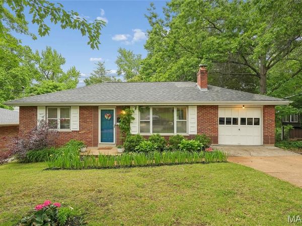 7313 Nottingham Avenue, Shrewsbury, MO 63119