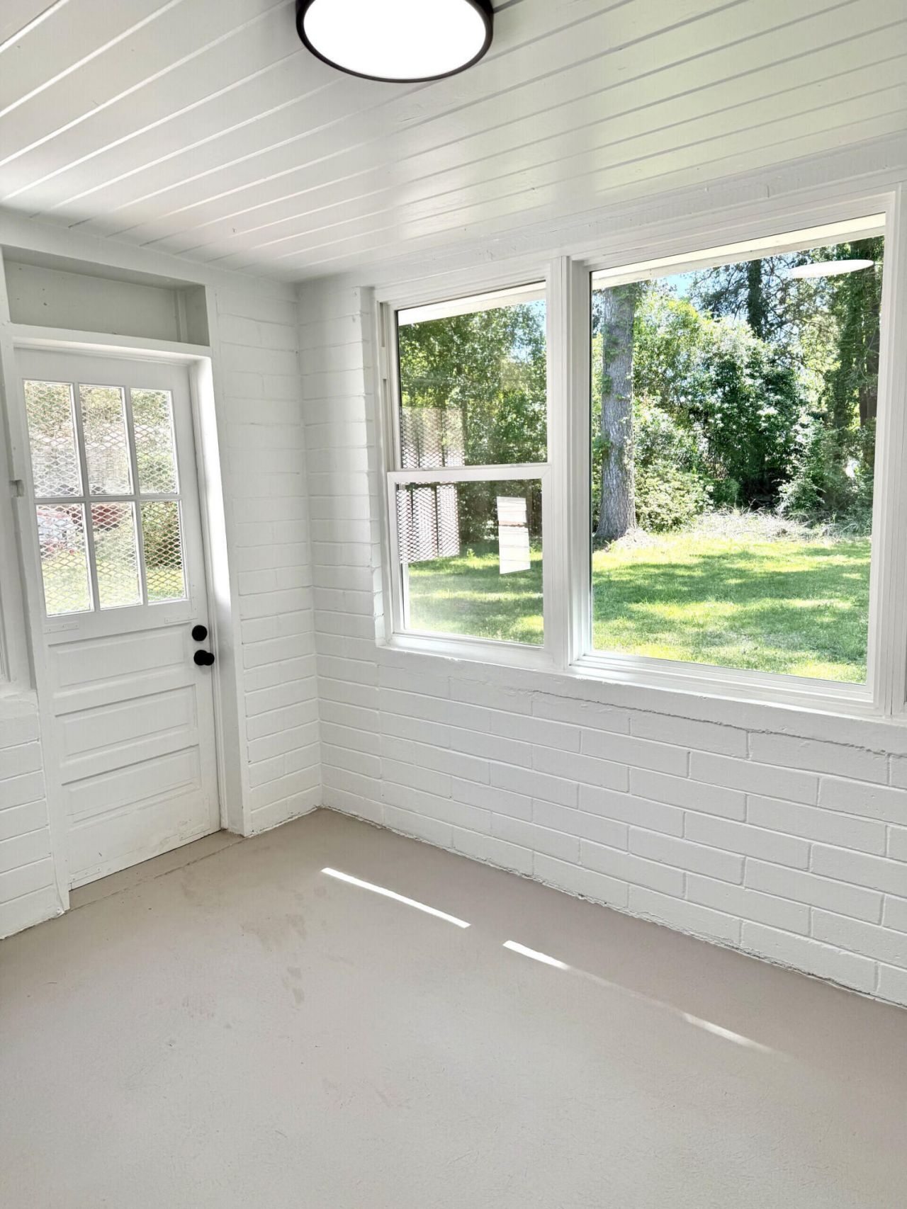 944 Park Street Photo 23