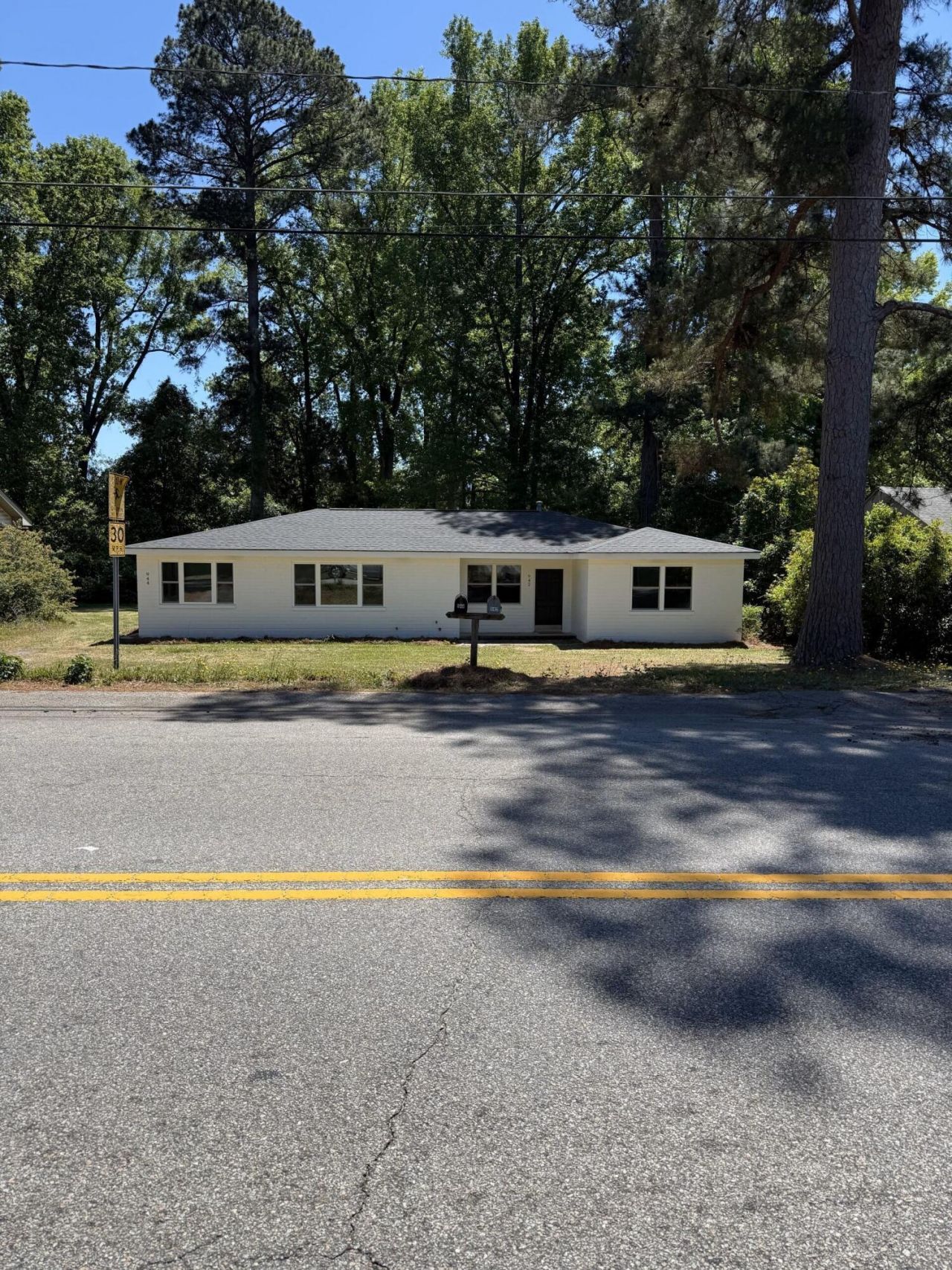 944 Park Street Photo 33