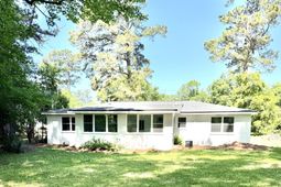 944 Park Street photo 4