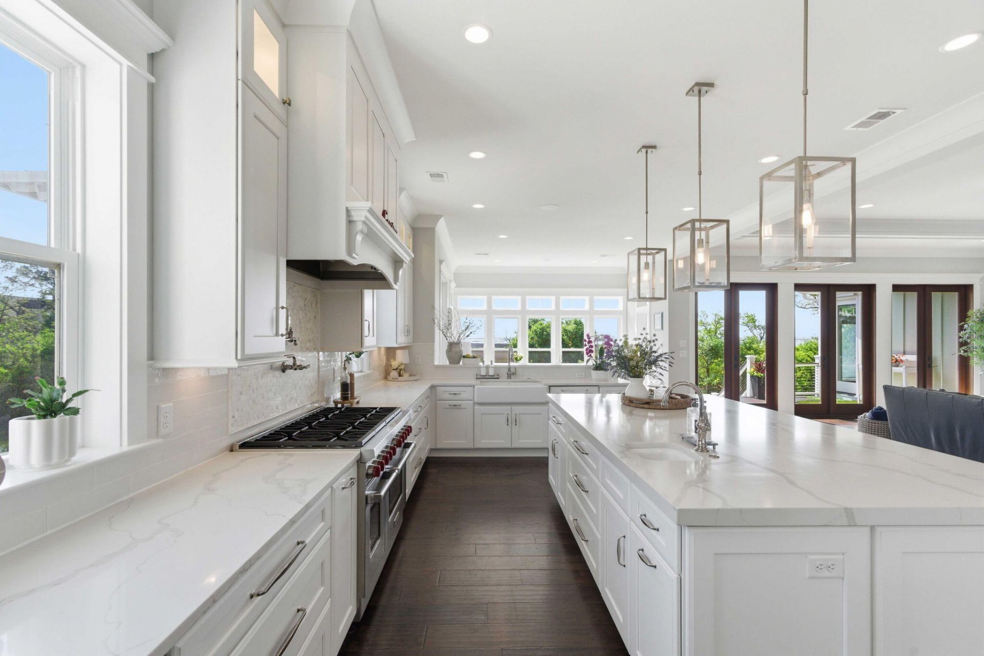3020 Intracoastal View Drive Photo 13