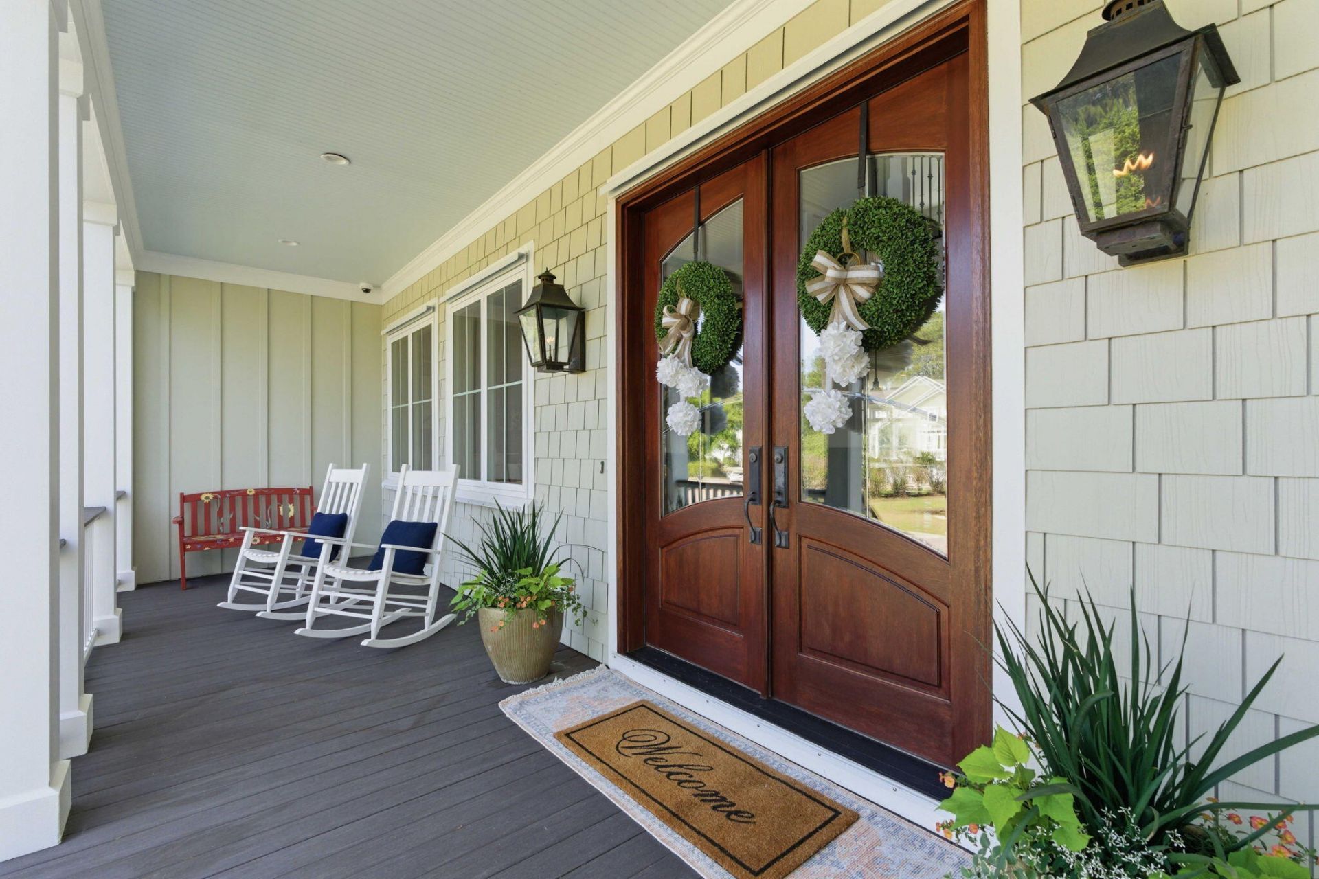 3020 Intracoastal View Drive Photo 2