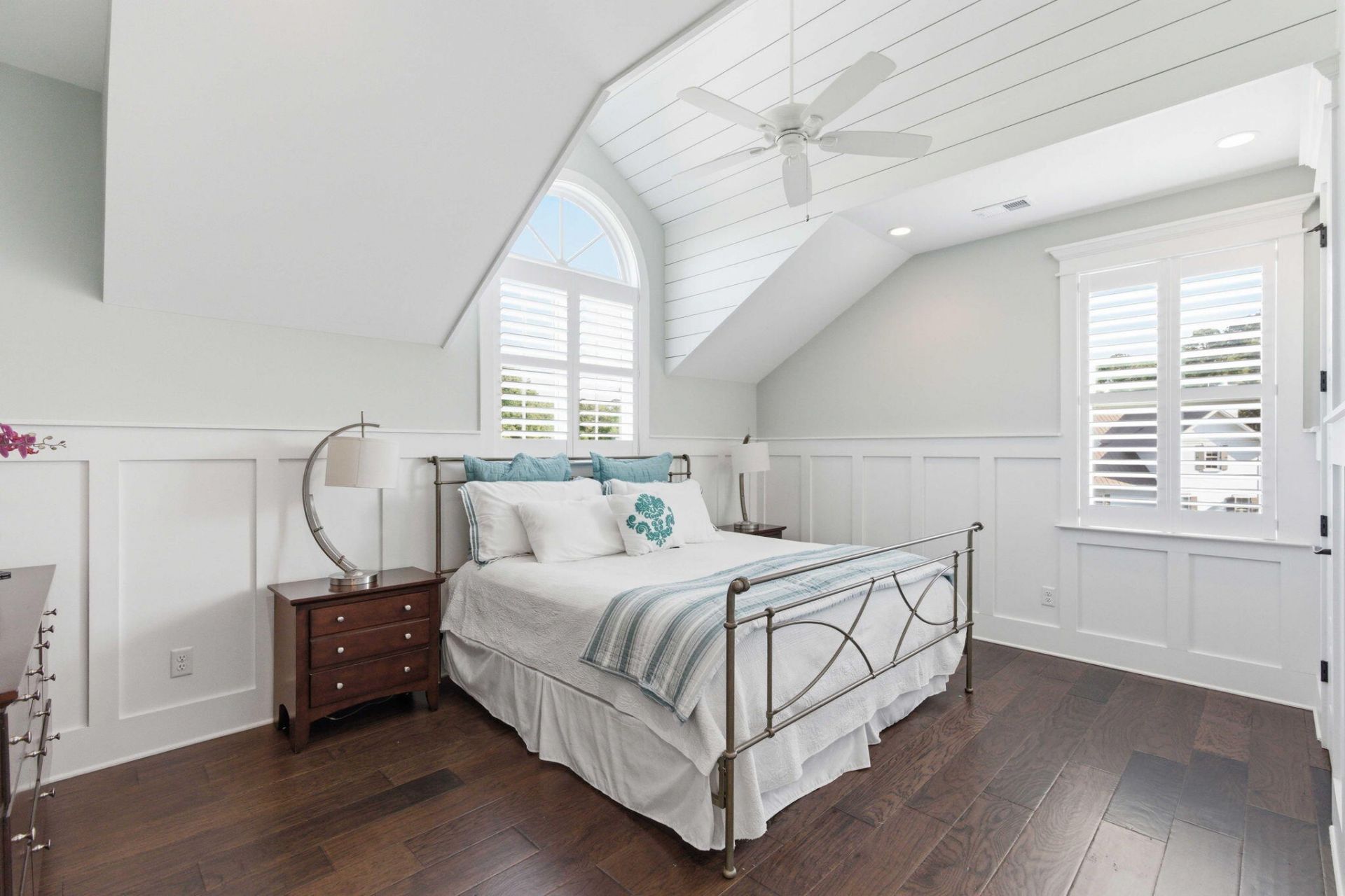 3020 Intracoastal View Drive Photo 49
