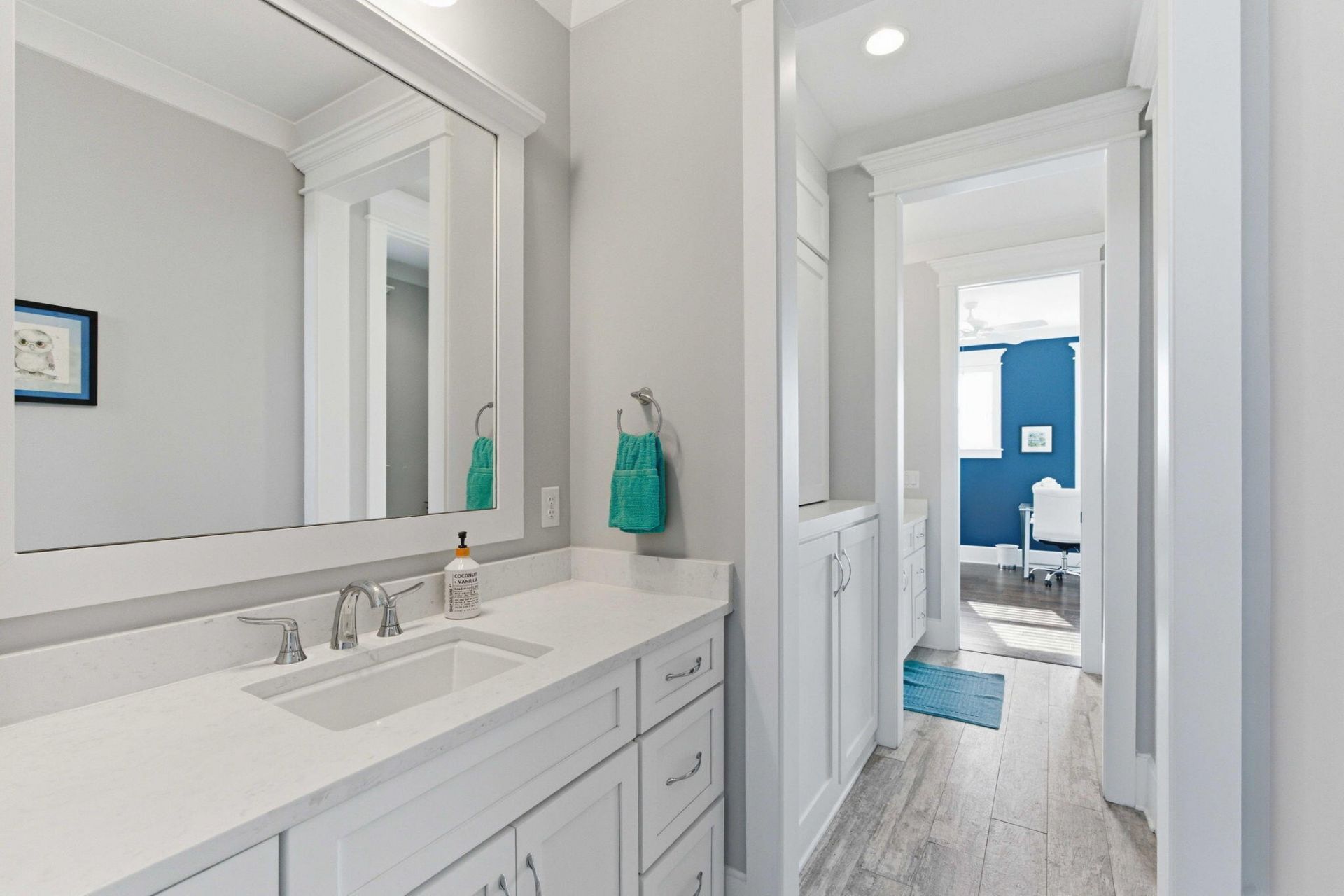 3020 Intracoastal View Drive Photo 56