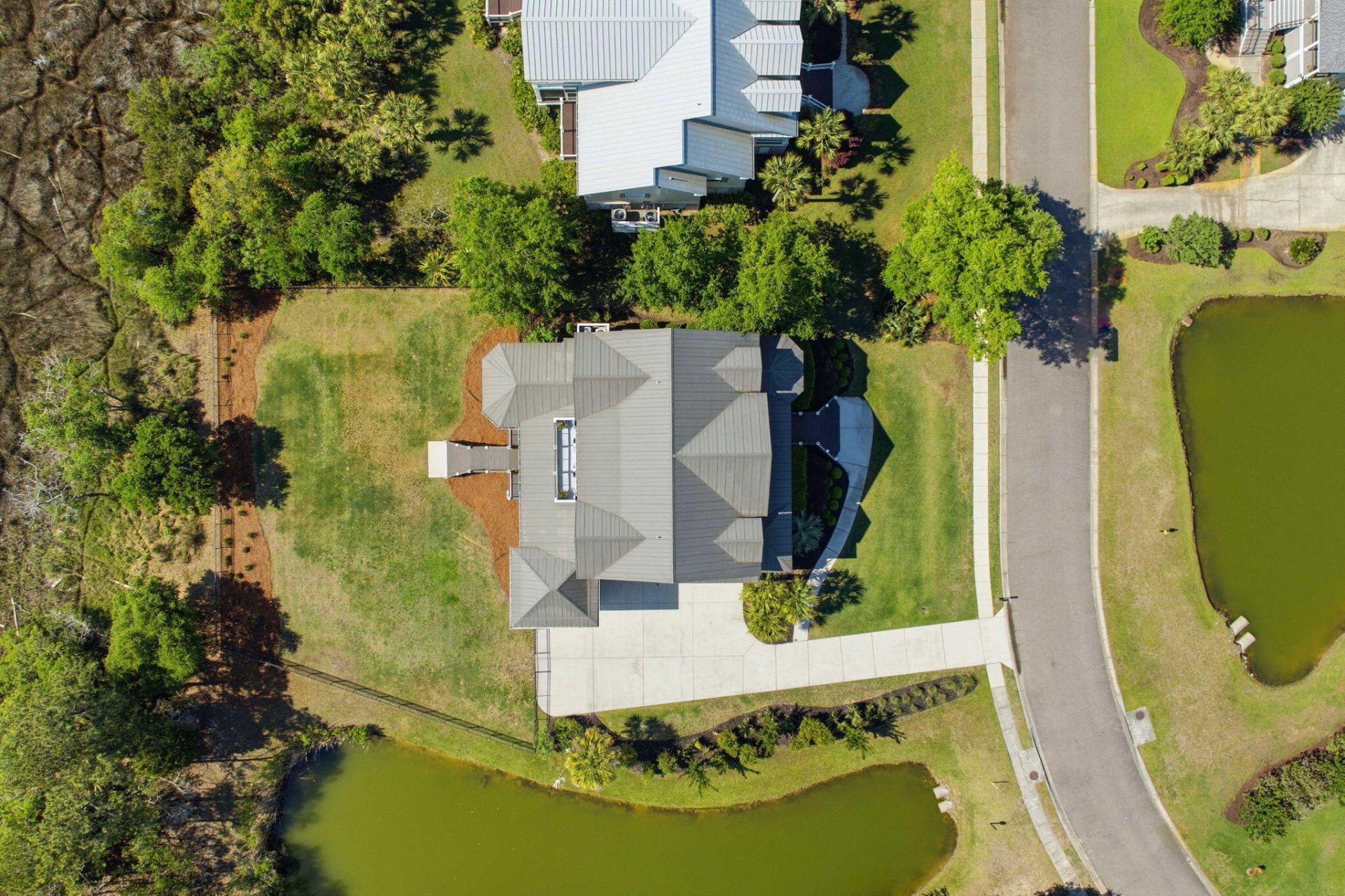 3020 Intracoastal View Drive Photo 70