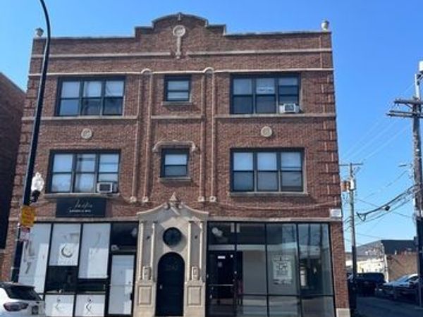 2744 N Laramie Avenue , Chicago, IL 60639