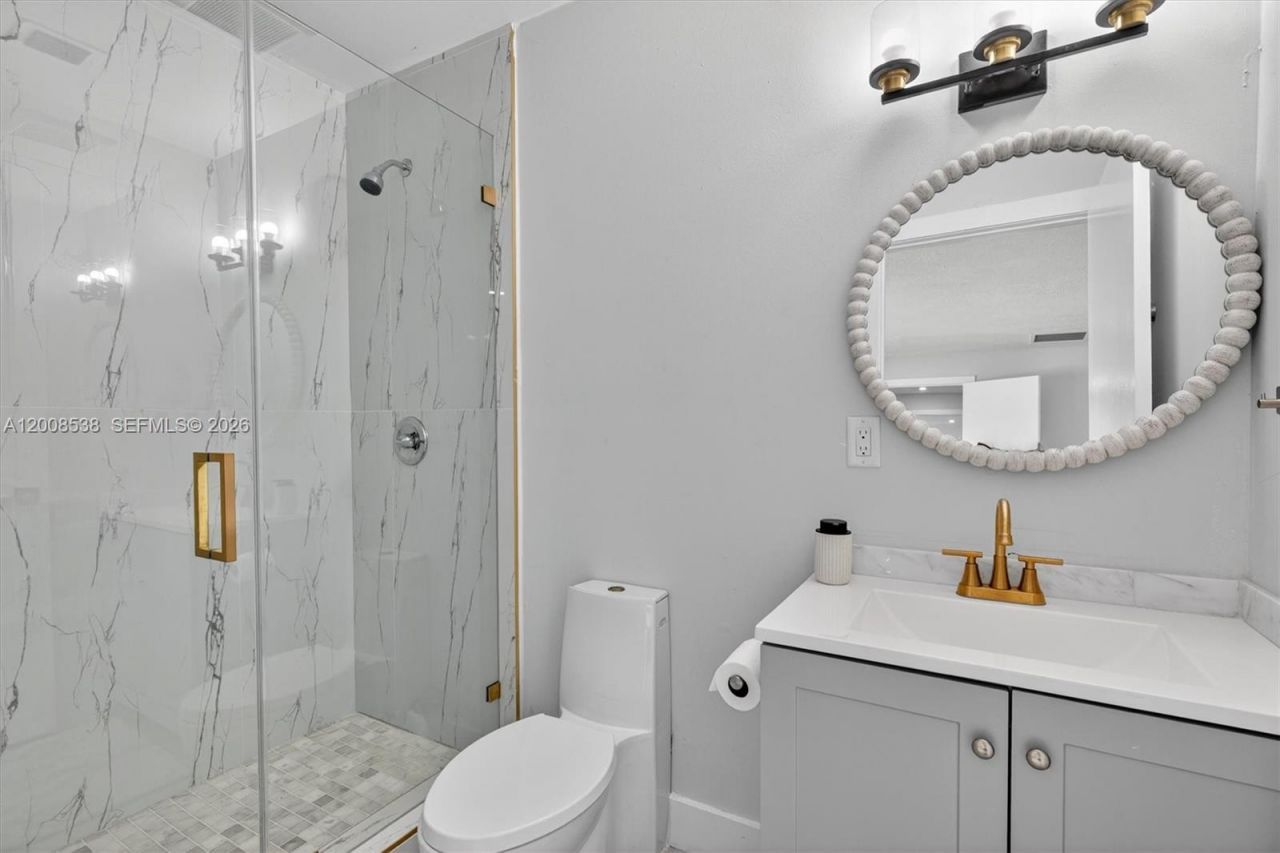 11811 SW 82nd Rd , Miami, FL 33156 Photo