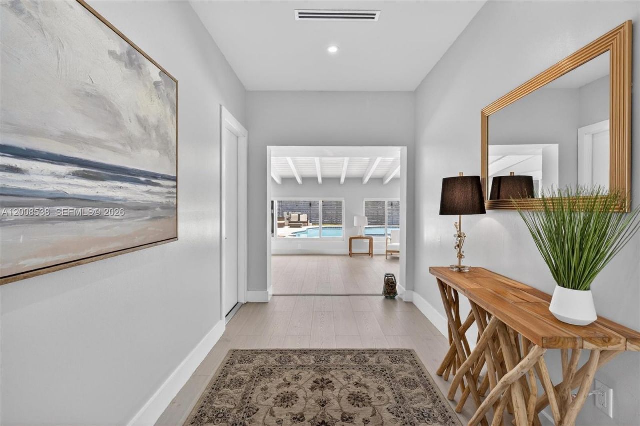 11811 SW 82nd Rd , Miami, FL 33156 Photo